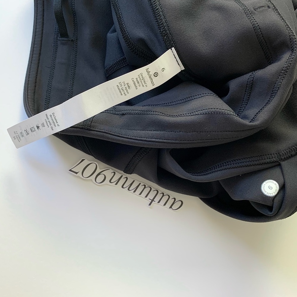 ❗️SOLD❗️Lululemon Invigorate 25" - Picture 7 of 12